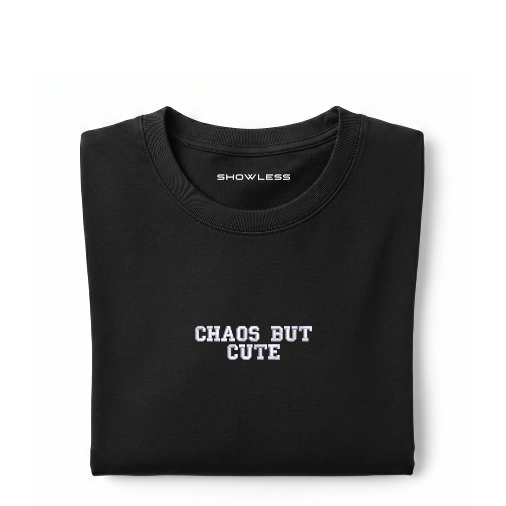 Standart T-shirt "CHAOS BUT CUTE"