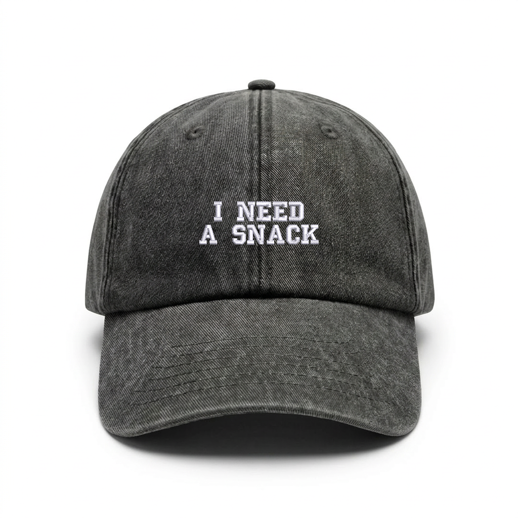 Vintage cap "I NEED A SNACK"
